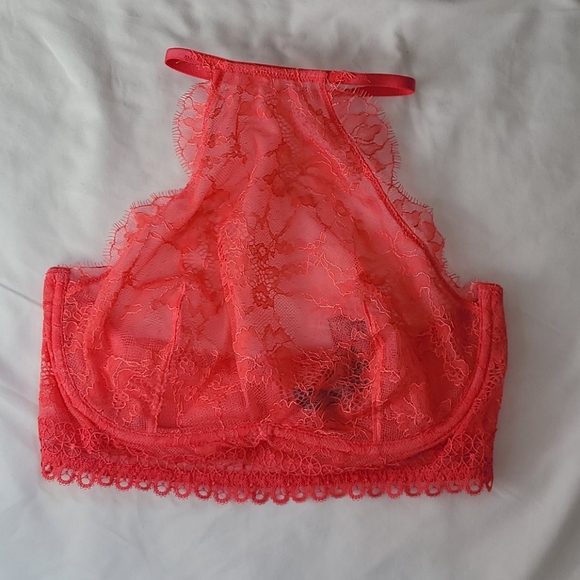 BUY 1 GET 1 FREE VICTORIA SECRET VERY SEXY BRA - Picture 3 of 12